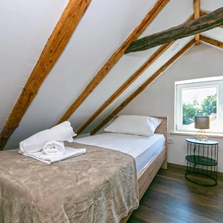 Cozy With Sea View 'bova' Apartment *