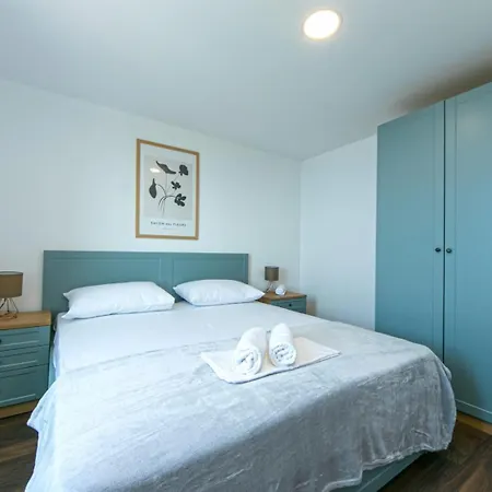 Cozy With Sea View 'bova' * Brela