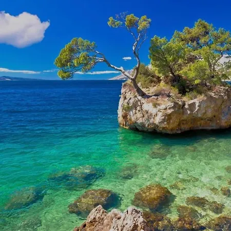 Cozy With Sea View 'bova' Апартаменты